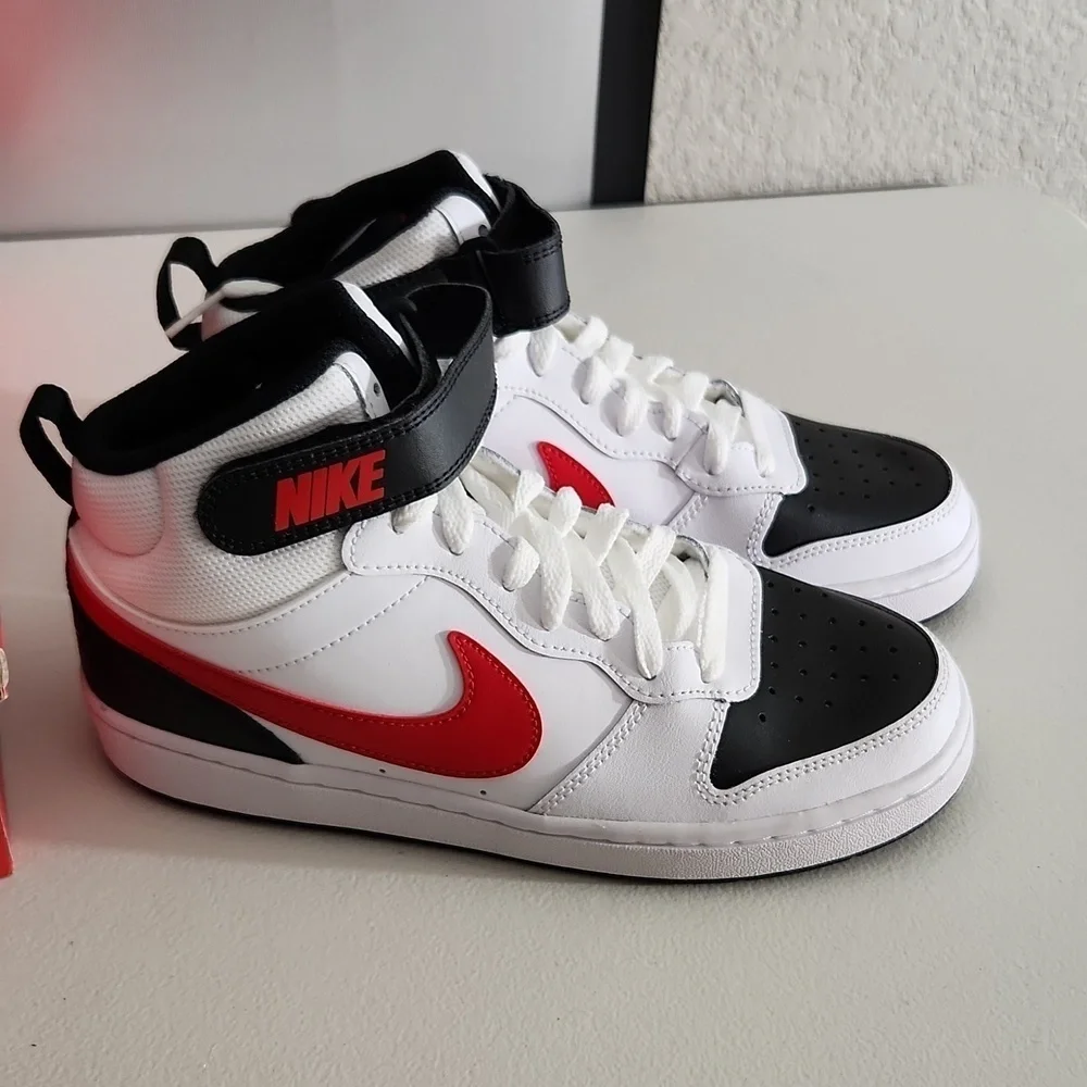 Nike Court Shoes Sneakers Mid Size 6Y - 7.5 women